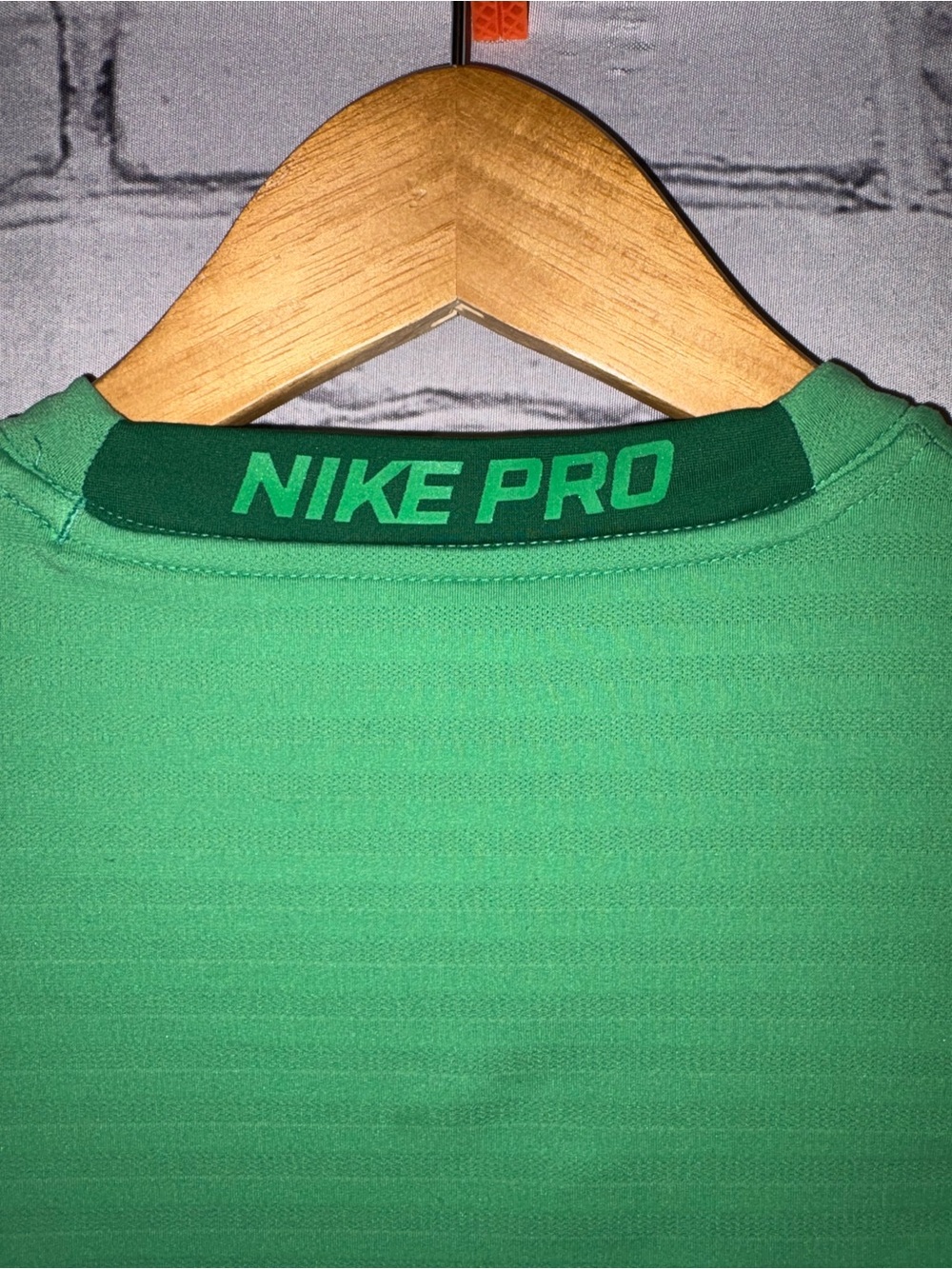 Nike Pro Comat Shirt Men’s Small Green Fitted Compression Logo Sports Active - Picture 6 of 13